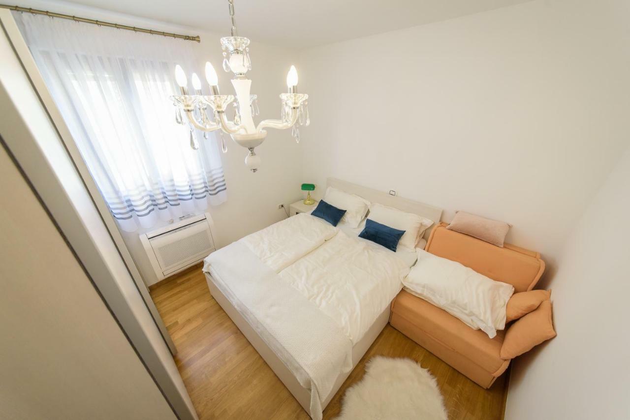 Apartment Happy Zara Esterno foto